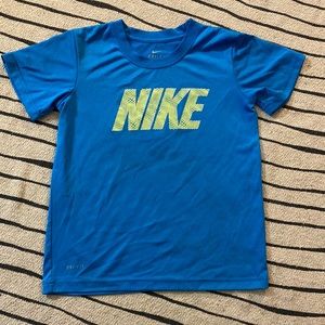 Nike t-shirt